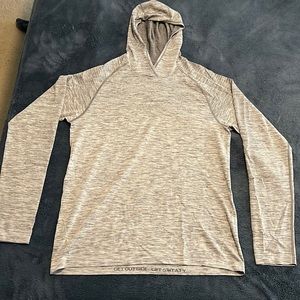 Lululemon Metal Vent Tech 2.0 Long Sleeve Shirt with Hood